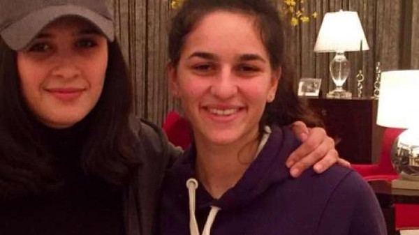 ياسمين عبدالعزيز وابنة هشام سليم بعد الصلح