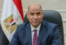 وزير العمل يعلن صرف 767 مليون جنيه منحتين للعمالة غير المنتظمة