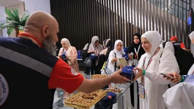تواصل وزيرة التضامن مع رئيس بعثة حج الجمعيات للاطمئنان على حالة الحجاج وسير الإجراءات.