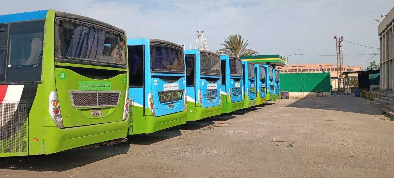 تحويل 200 أتوبيس وميني باص في الإسكندرية للعمل بالغاز الطبيعي لنقل الركاب.