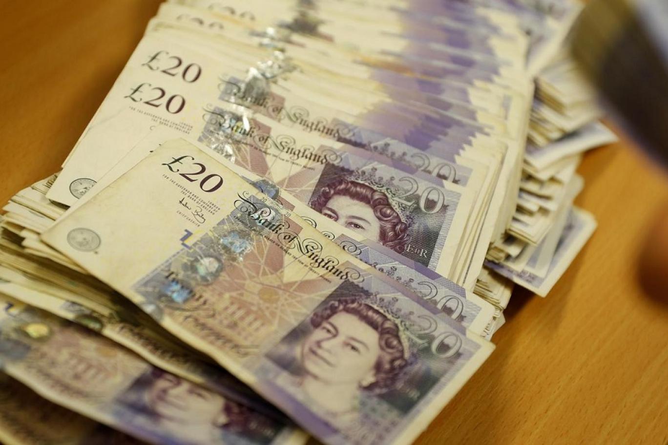 سعر الجنيه الإسترليني اليوم
