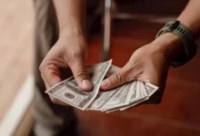 سعر الدولار اليوم